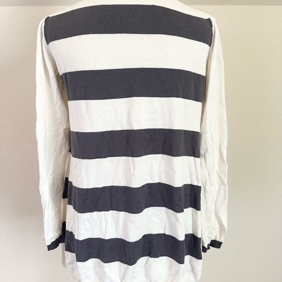 Lisa Todd Long Sleeve V Neck Sweater Size Small Cotton Silk Blend - Picture 7 of 7